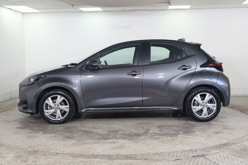 Toyota Yaris 1.5L Icon Grey #5