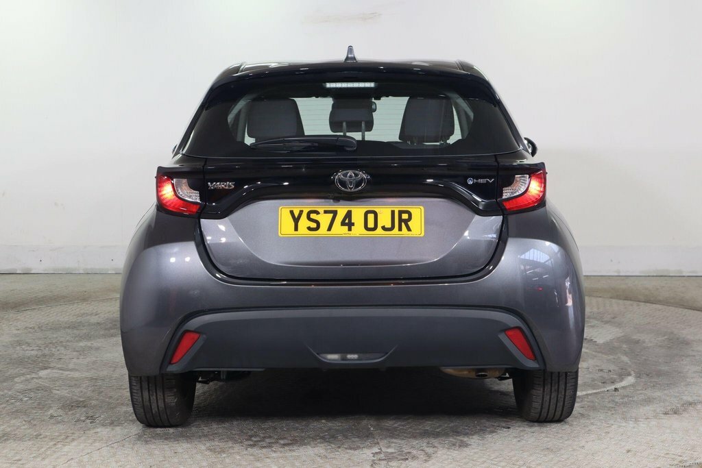 Toyota Yaris 1.5L Icon Grey #6