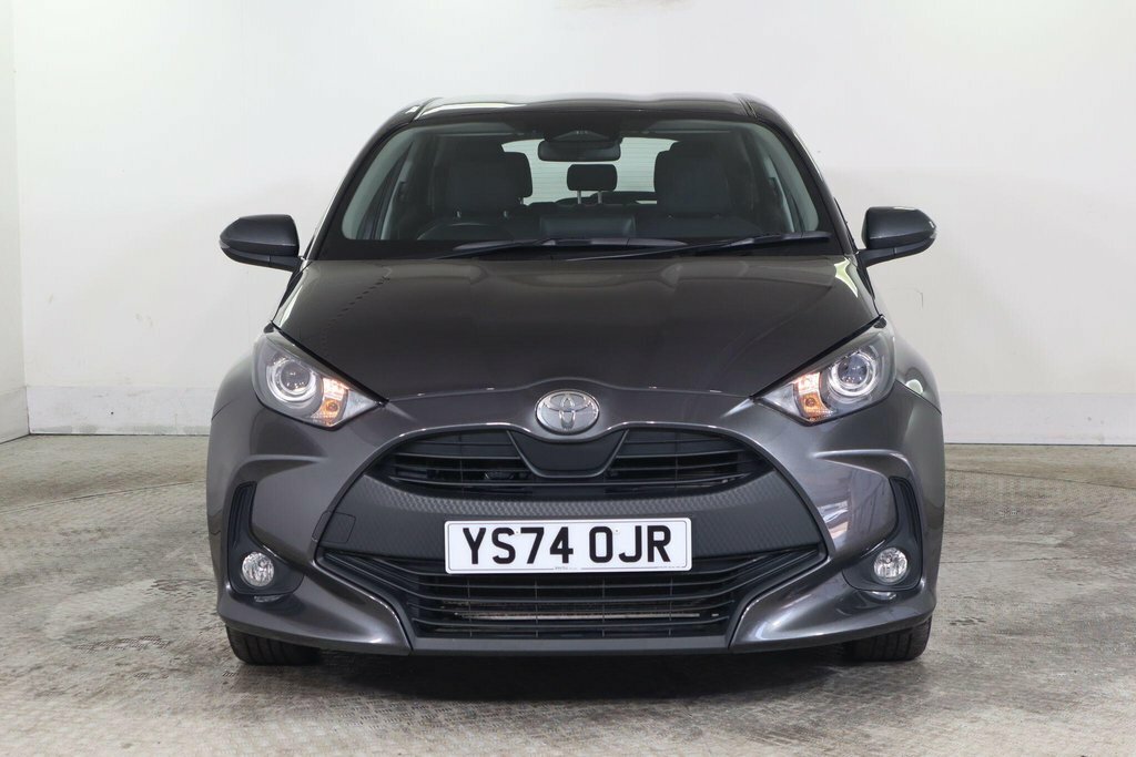 Toyota Yaris 1.5L Icon Grey #2