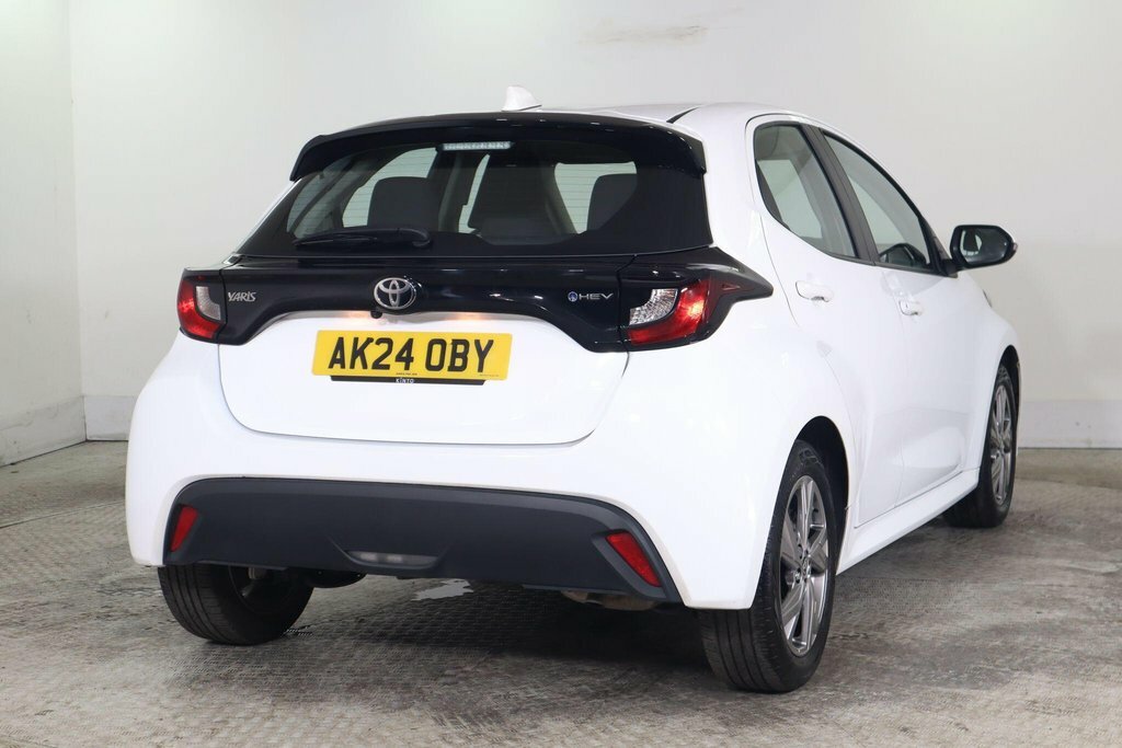 Toyota Yaris 1.5 Vvt-h Excel Hatchback Hybrid E-cvt Blue #8