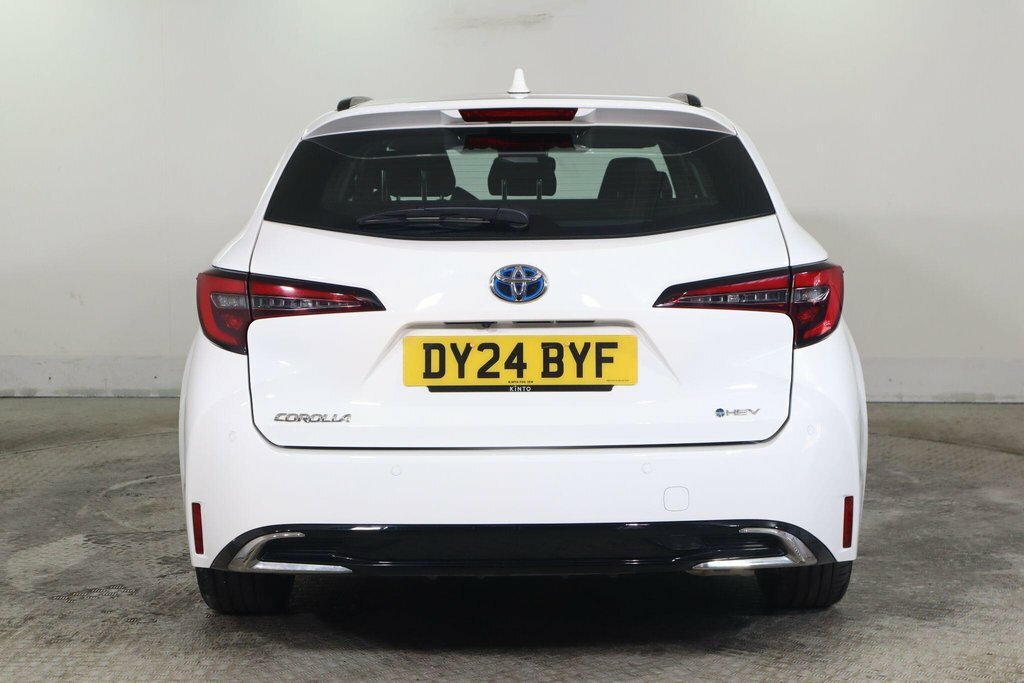 Toyota Corolla 1.8L Icon White #6