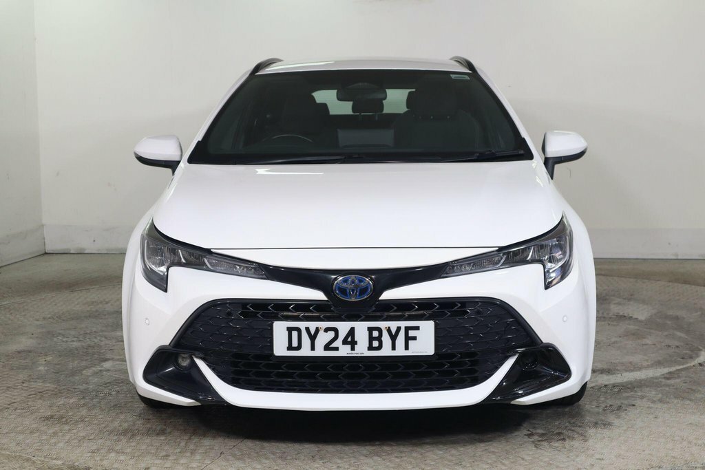 Toyota Corolla 1.8L Icon White #2