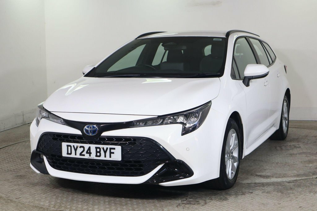 Toyota Corolla 1.8L Icon White #3