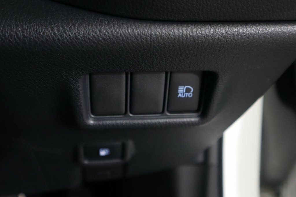Toyota C-Hr 1.8 Hybrid Design Cvt Blue #21