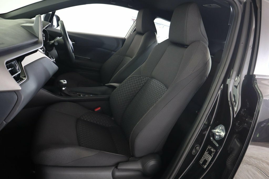 Toyota C-Hr 1.8 Hybrid Design Cvt Grey #39