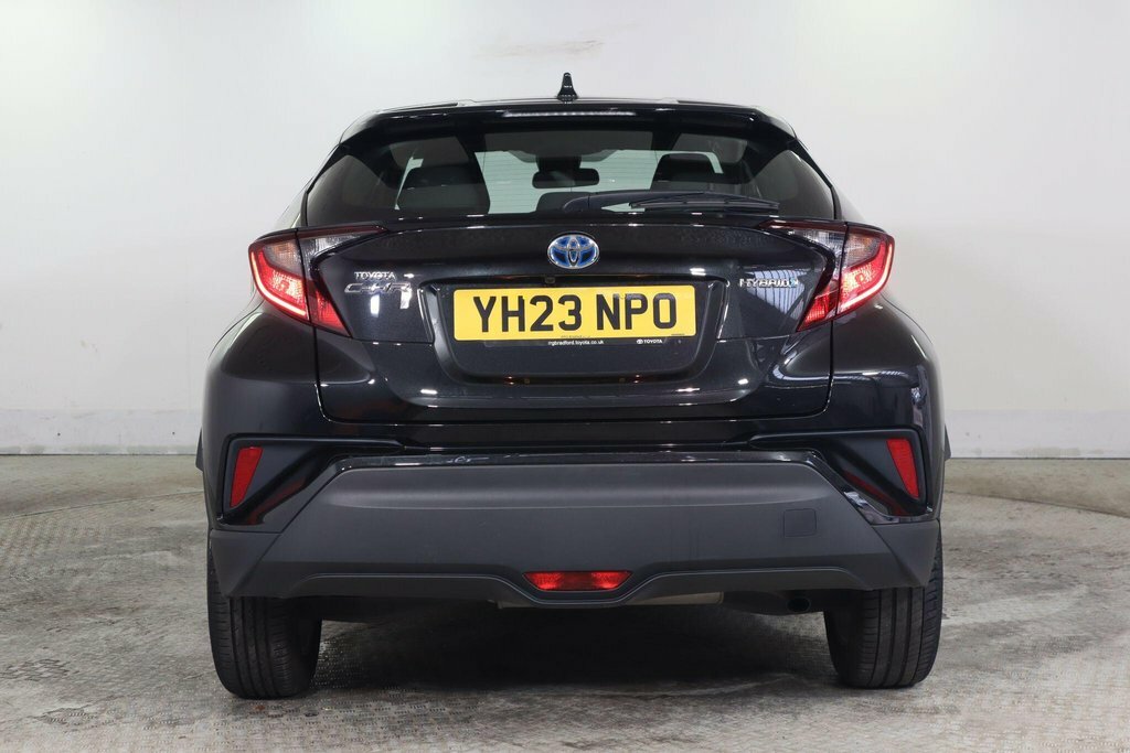 Toyota C-Hr 1.8L Icon Black #6