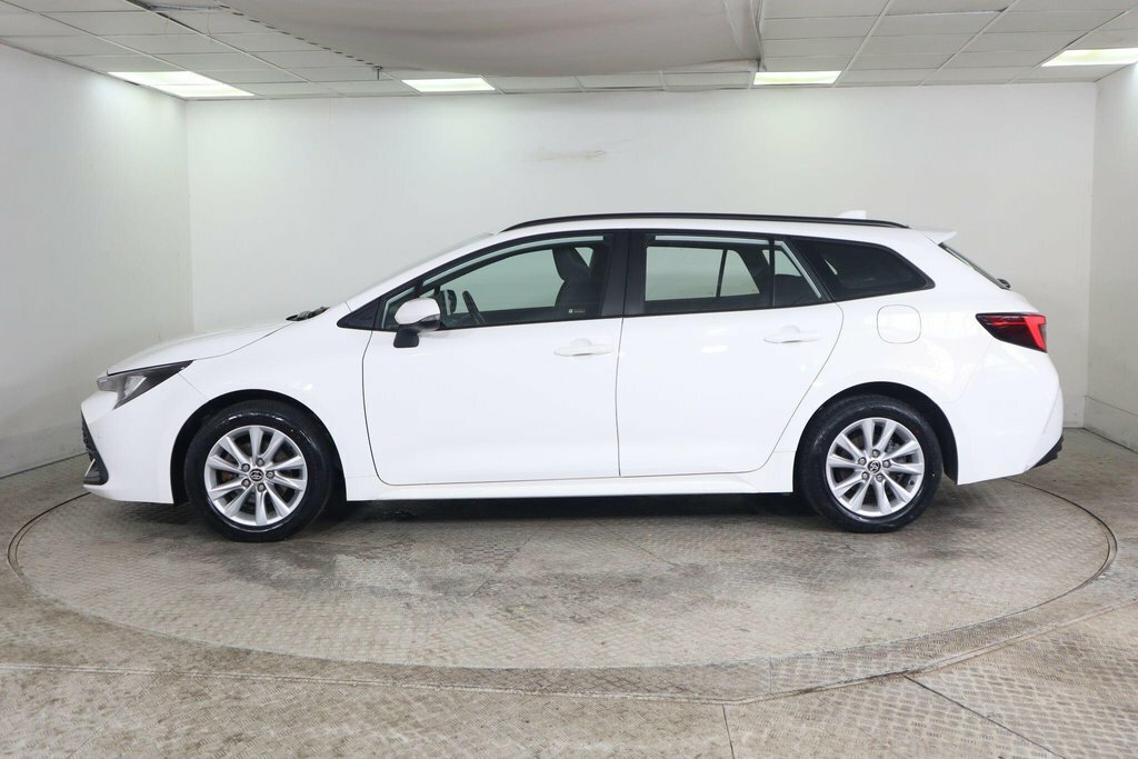 Toyota Corolla 1.8L Icon White #5