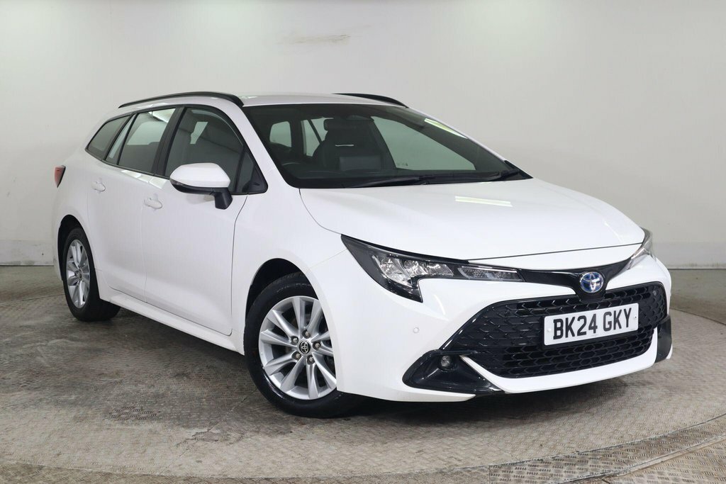 Toyota Corolla 1.8L Icon White