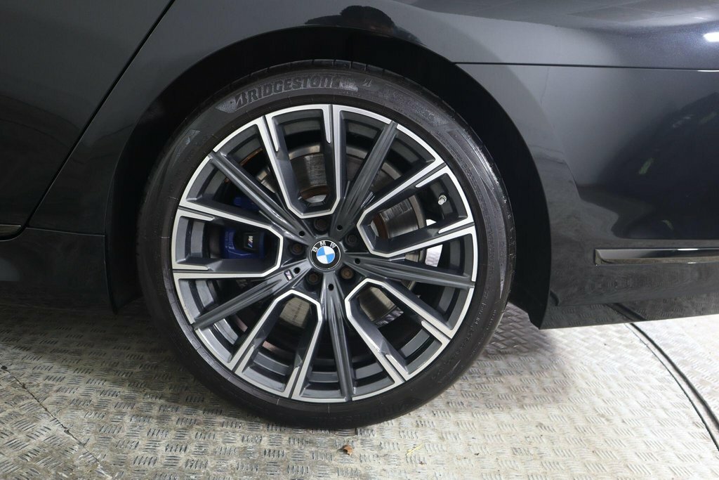 BMW 7 Series Bmw Saloon 740D Xdrive M Sport Silver #27