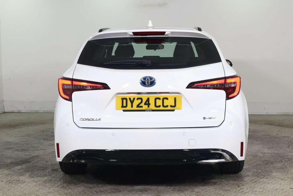 Toyota Corolla 1.8L Icon White #6