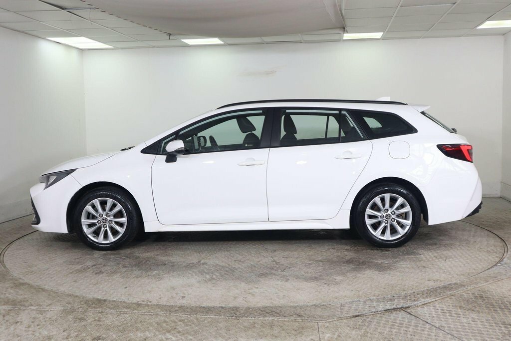 Toyota Corolla 1.8L Icon White #5