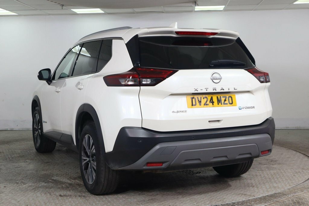 Nissan X-Trail 1.5L N-connecta White #4