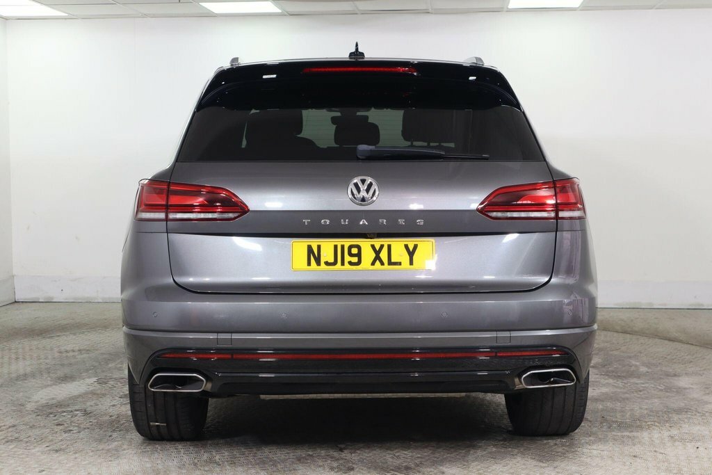 Volkswagen Touareg 3L R-line Tech Grey #6