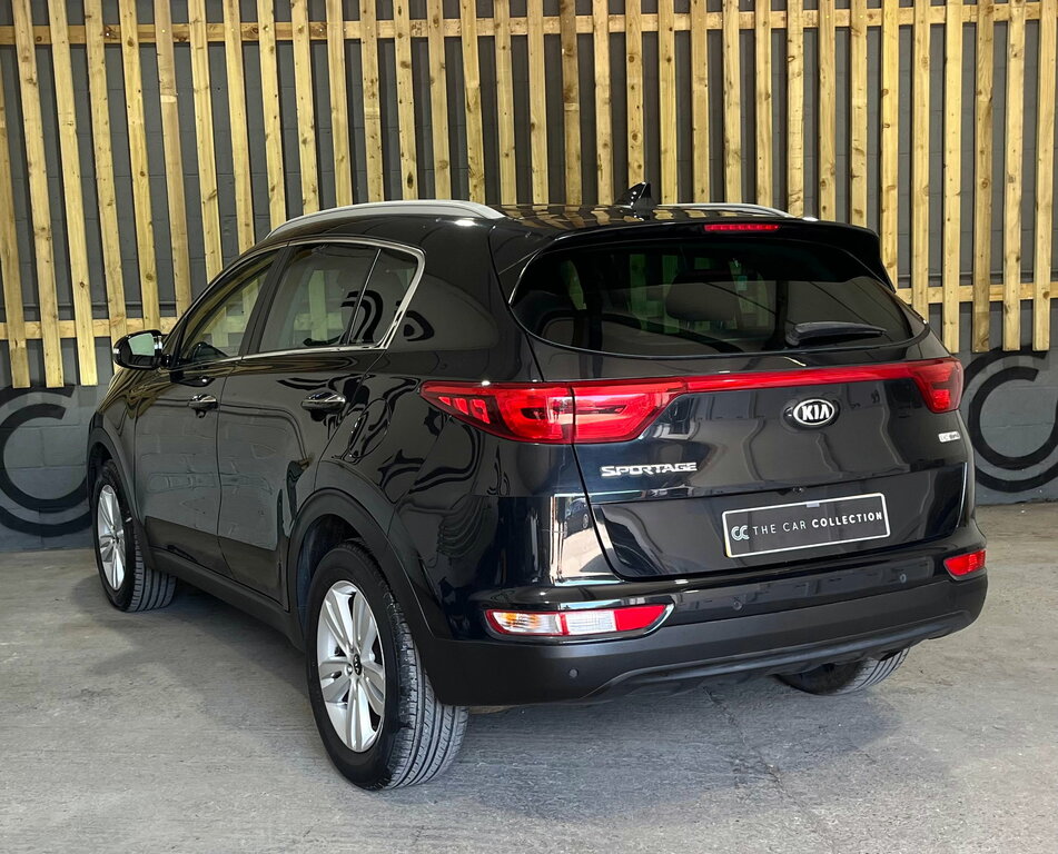 Kia Sportage 1.7 Crdi 2 Suv Euro 6 Ss 114 Black #4