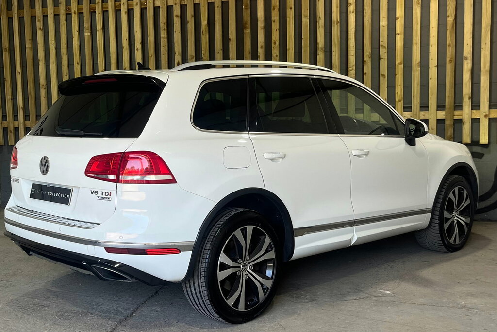 Volkswagen Touareg 3.0 Tdi V6 Bluemotion Tech R-line Suv T White #6