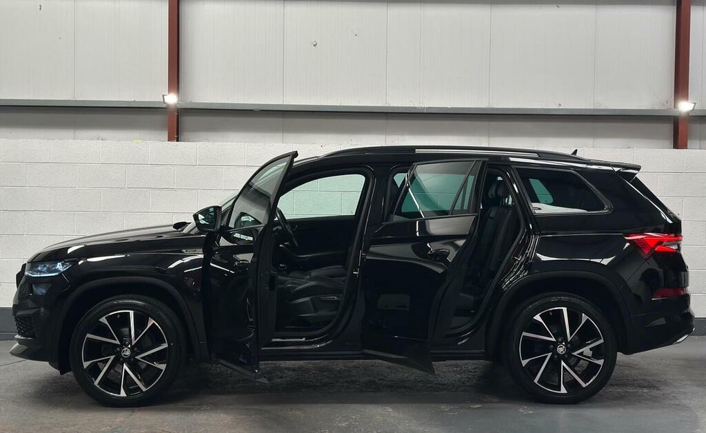 Skoda Kodiaq 1.5 Tsi Act Sportline Dsg Euro 6 Ss 7 Seat Black #2