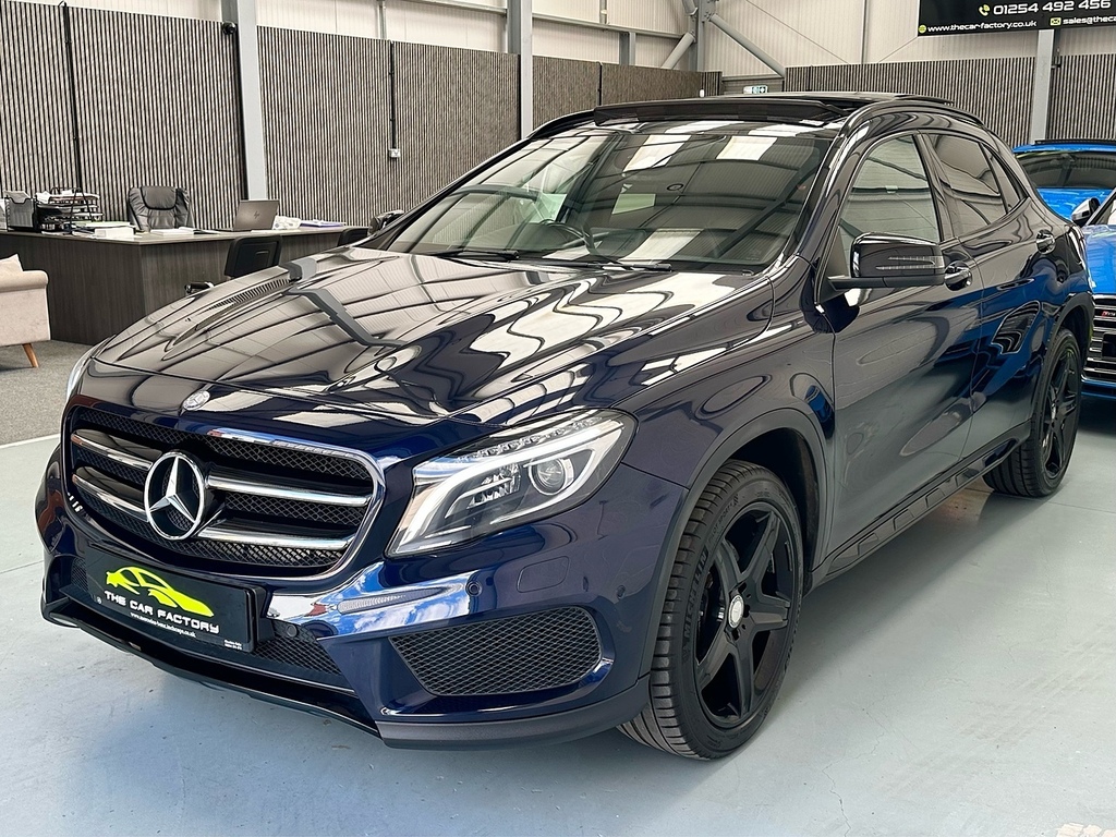 Mercedes-Benz GLA Class 2.1 Gla220d Amg Line Premium Plus Suv Blue #6