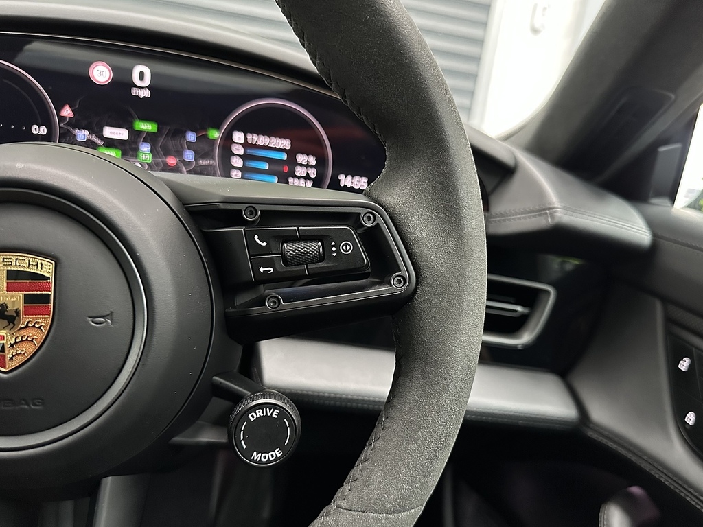 Porsche Taycan Performance Plus 93.4Kwh Sport Turismo Electri Grey #56
