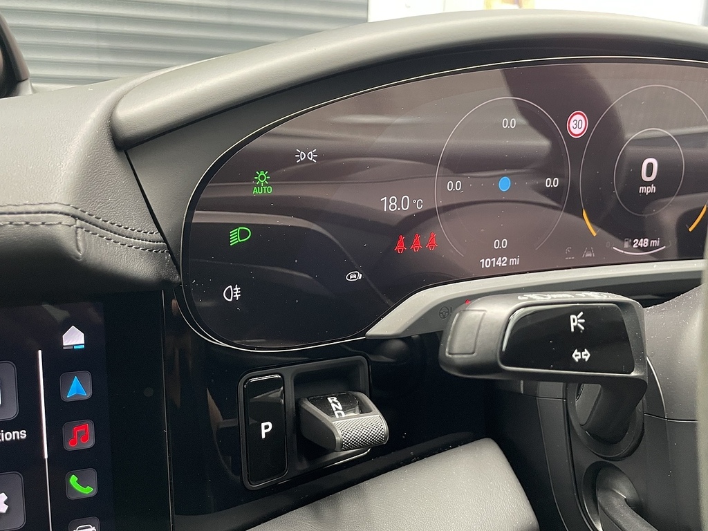 Porsche Taycan Performance Plus 93.4Kwh Sport Turismo Electri Grey #65
