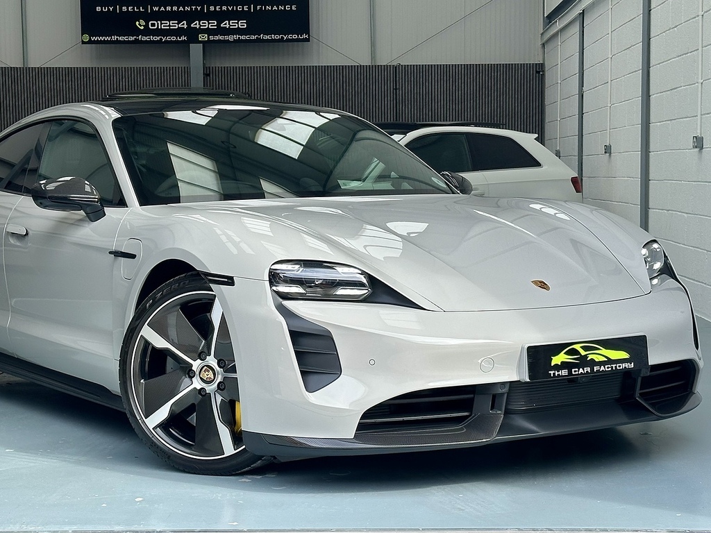 Porsche Taycan Performance Plus 93.4Kwh Sport Turismo Electri Grey #14