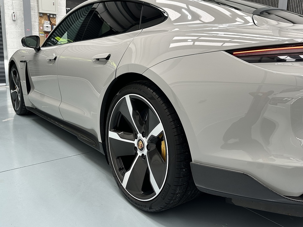 Porsche Taycan Performance Plus 93.4Kwh Sport Turismo Electri Grey #26