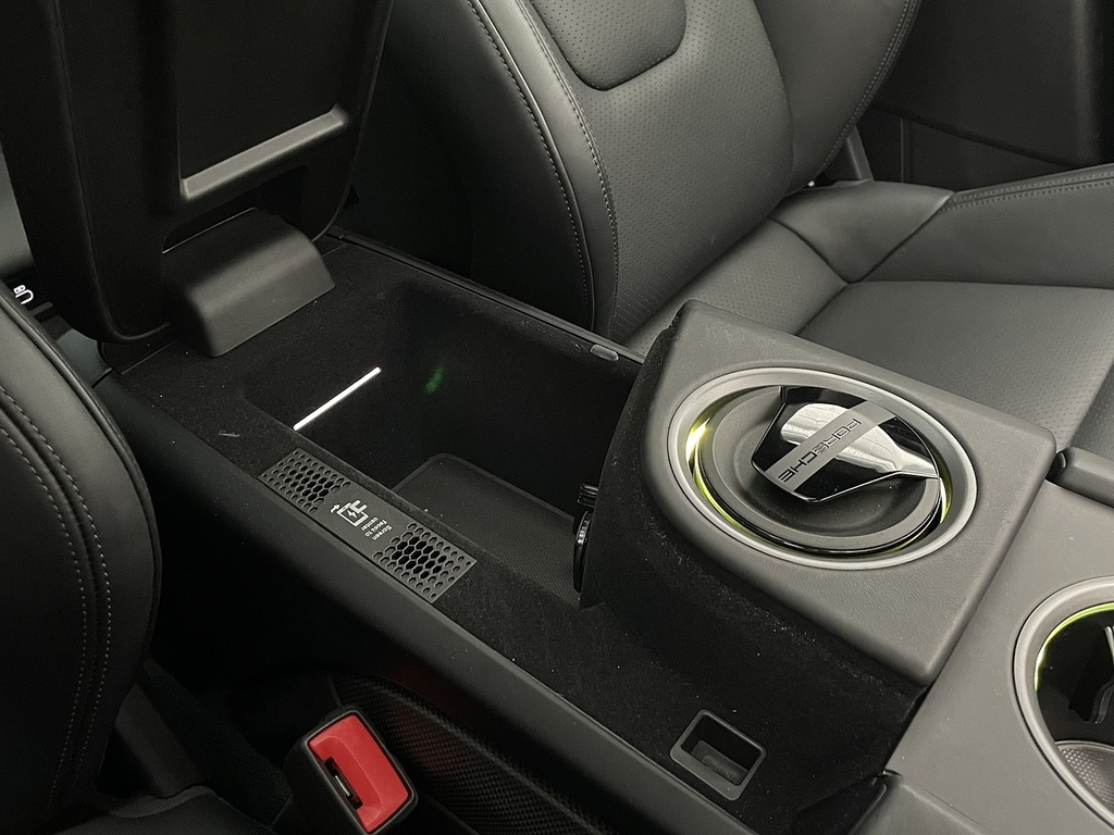 Porsche Taycan Performance Plus 93.4Kwh Sport Turismo Electri Grey #76