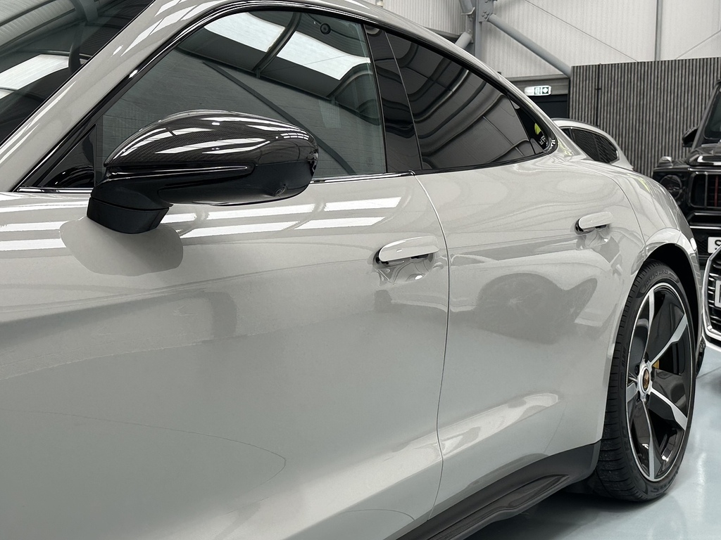 Porsche Taycan Performance Plus 93.4Kwh Sport Turismo Electri Grey #21