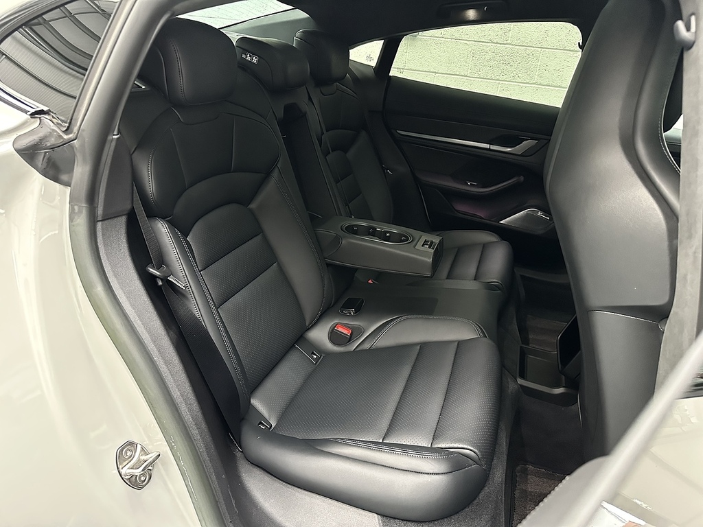 Porsche Taycan Performance Plus 93.4Kwh Sport Turismo Electri Grey #51