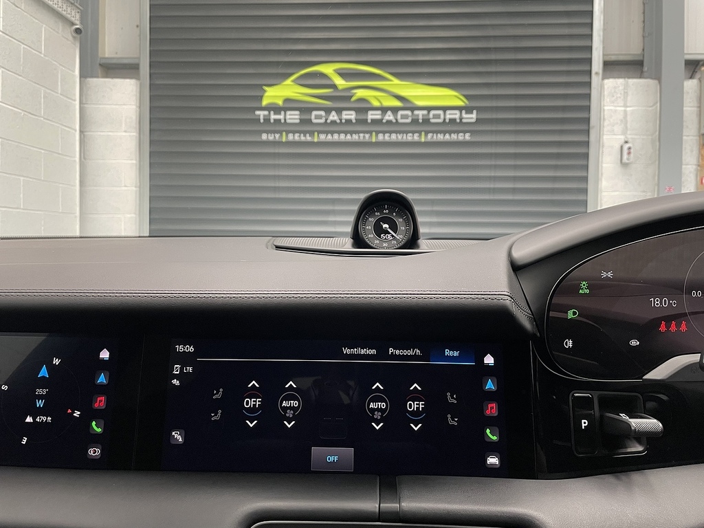 Porsche Taycan Performance Plus 93.4Kwh Sport Turismo Electri Grey #89