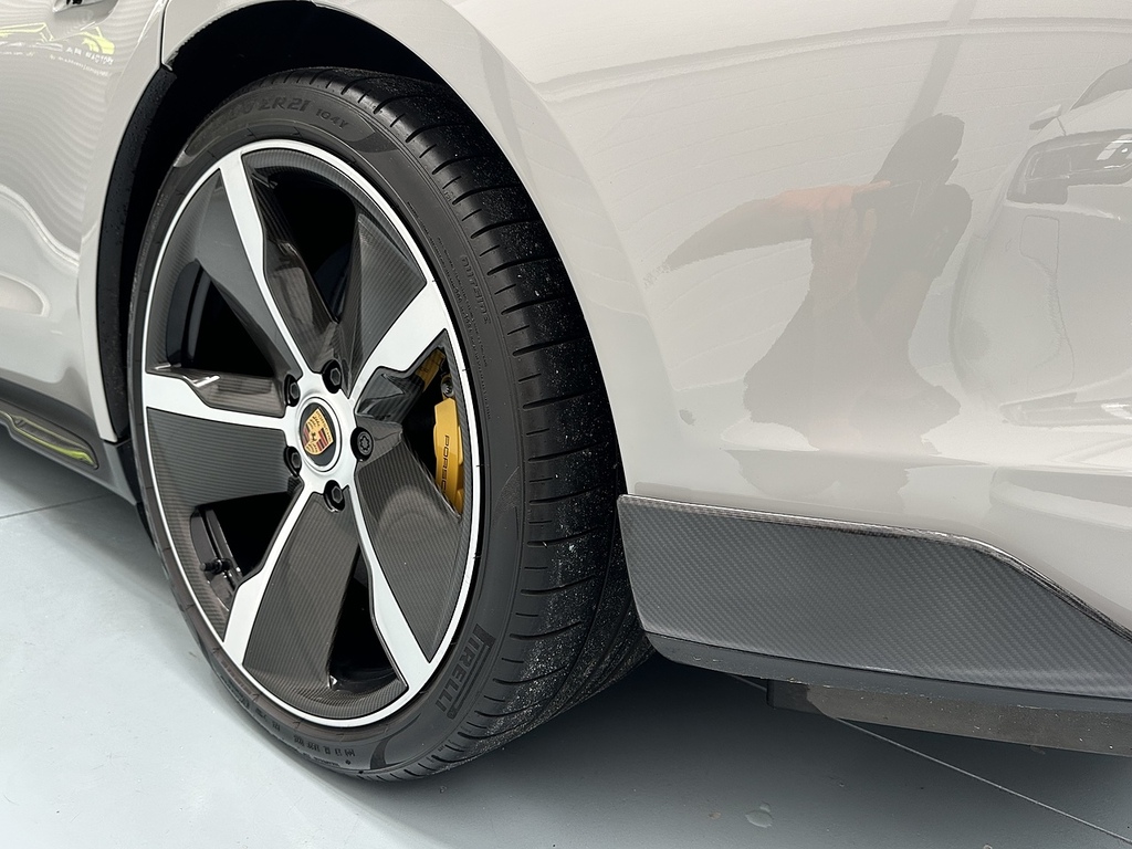 Porsche Taycan Performance Plus 93.4Kwh Sport Turismo Electri Grey #27