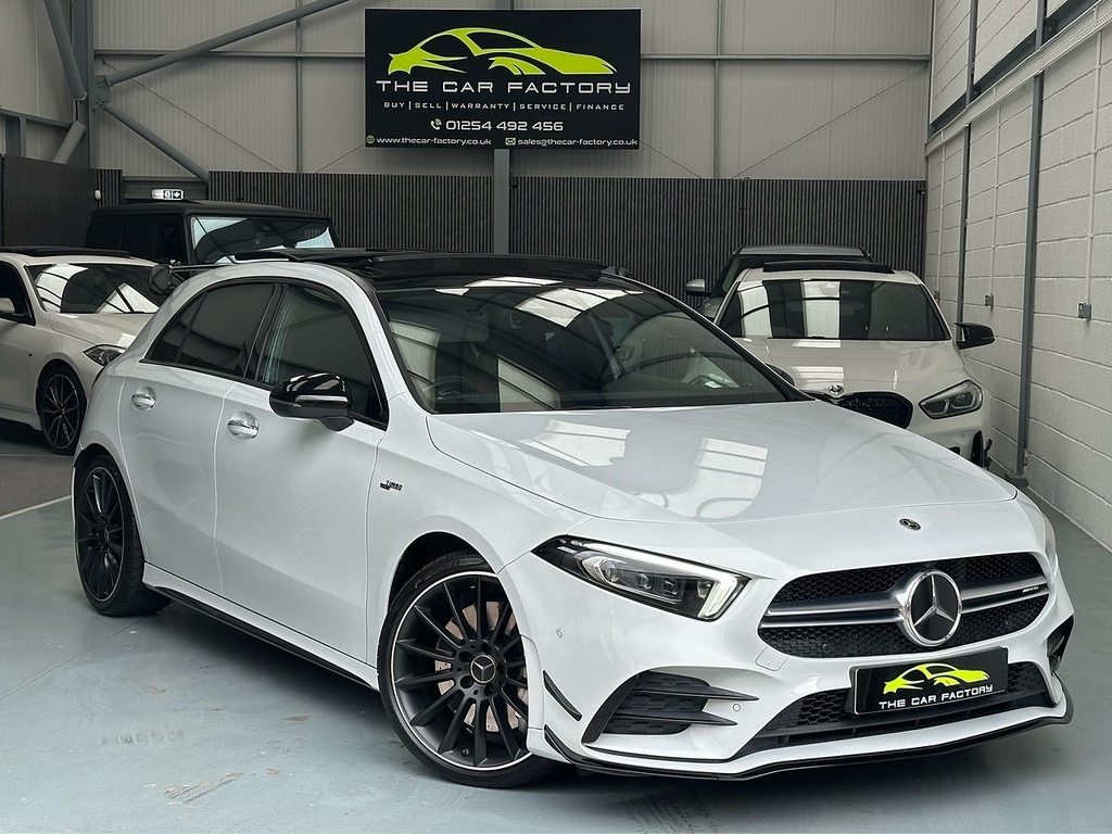 Mercedes-Benz A Class A35 Amg Hatchback 2.0 White