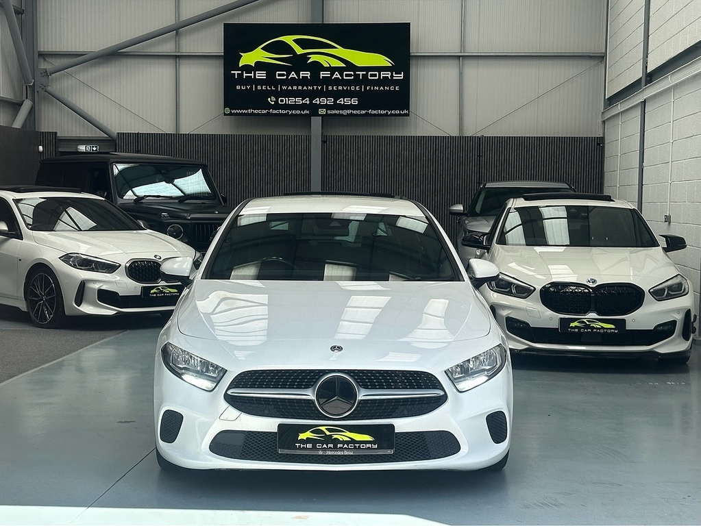 Mercedes-Benz A Class A180 Se Hatchback 1.3 White #5