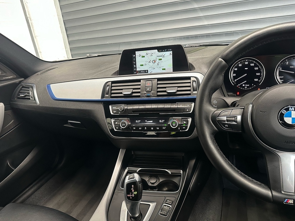 BMW 1 Series 1.5 118I Sport Euro 6 Ss White #39