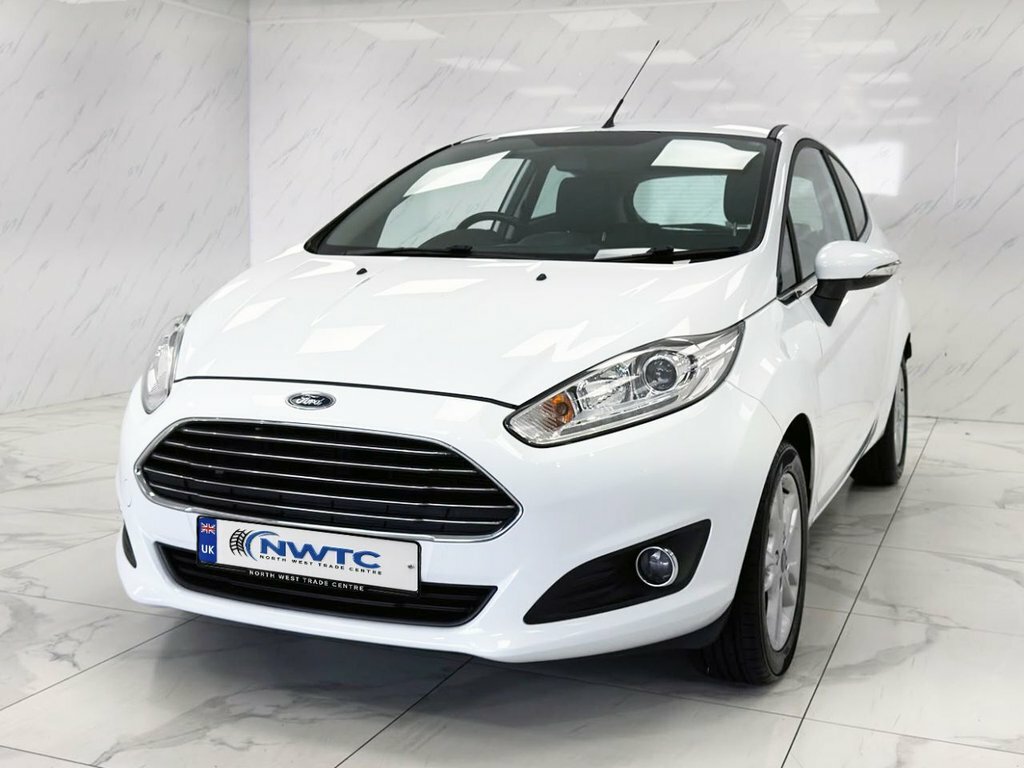Ford Fiesta 1.3L Zetec White #4