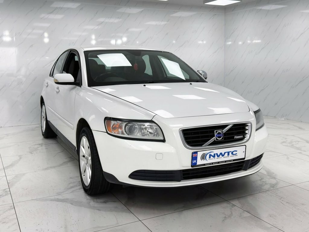 Volvo S40 1.6L S White #2