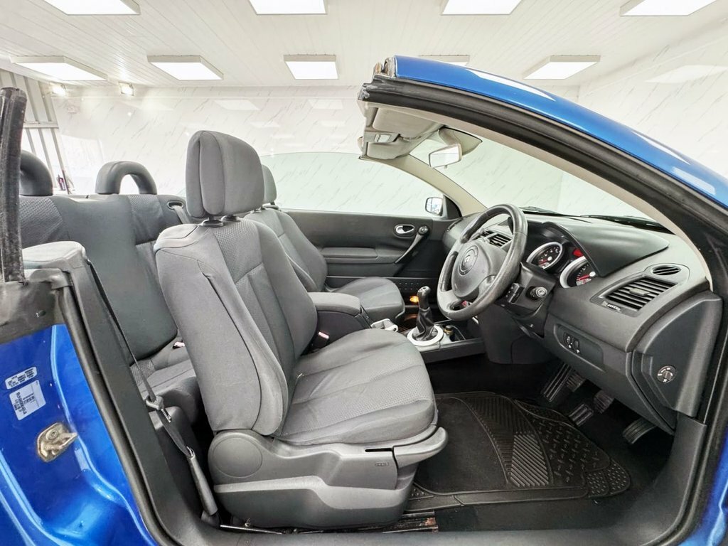 Renault Megane 1.6Vvti Dynamique Estate Mot 13102023 Blue #17