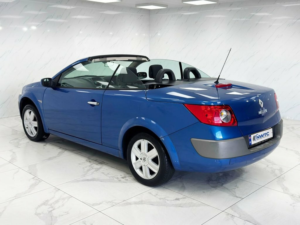 Renault Megane 1.6L Dynamique Blue #6