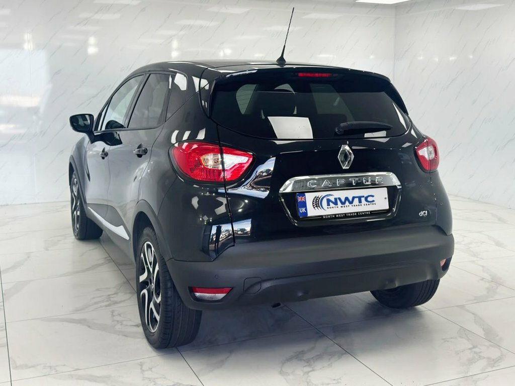 Renault Captur 1.5L Dynamique S Medianav Black #6