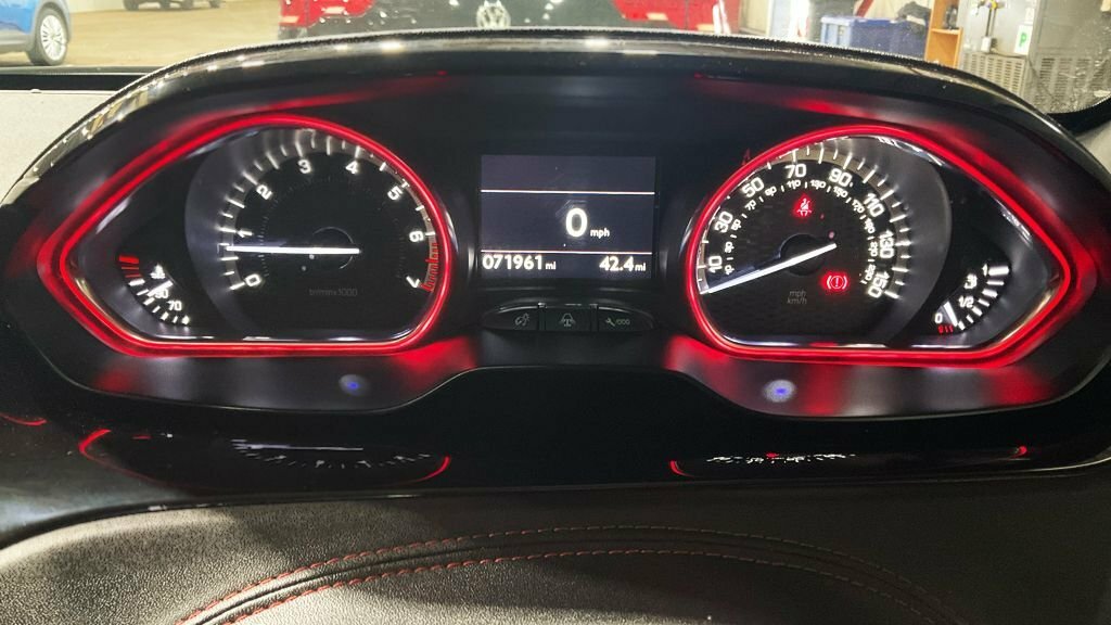 Peugeot 208 1.2 Vti Puretech Allure Euro 6 Black #7