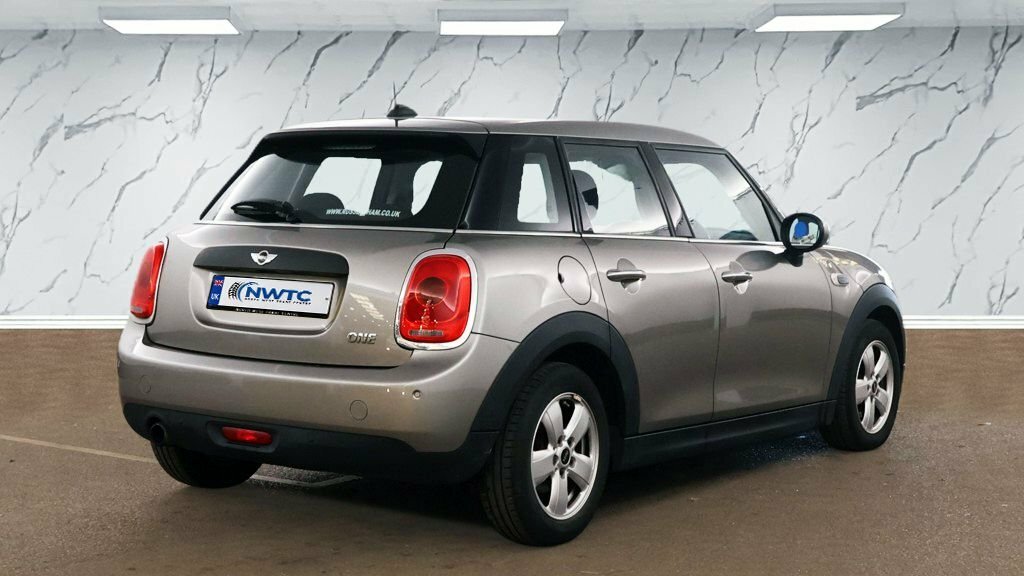 Mini Hatch 1.2L One Silver #4
