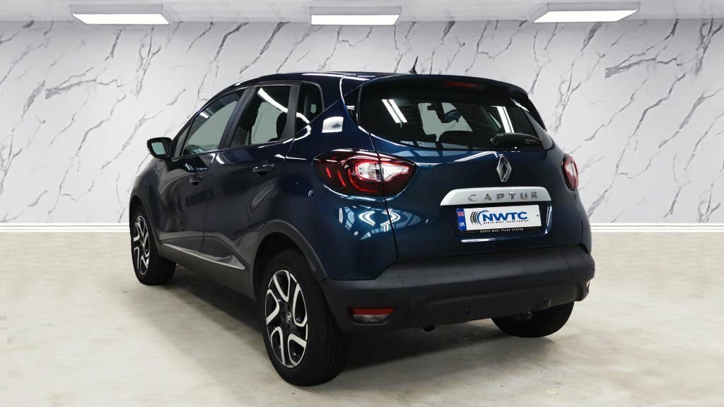 Renault Captur 0.9L Dynamique Nav Blue #2