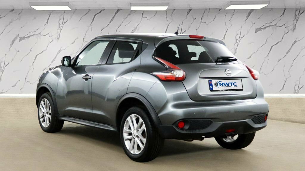Nissan Juke 1.6L N-connecta Grey #3