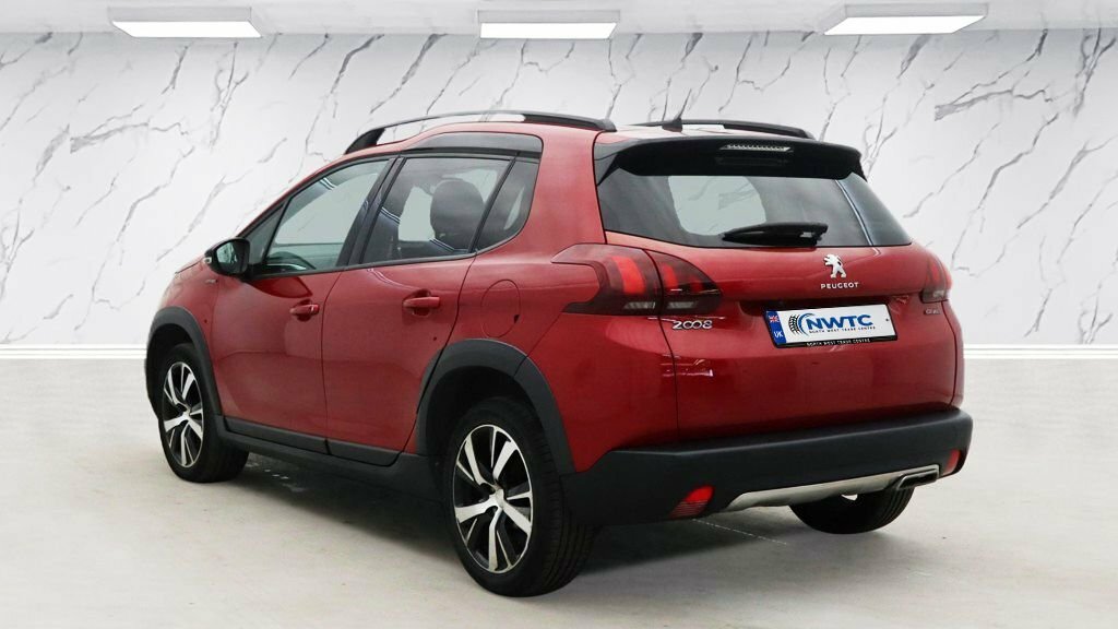 Peugeot 2008 1.2L Gt Line Red #2