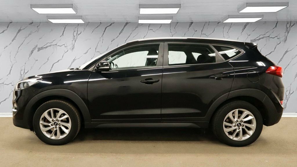 Hyundai Tucson 1.7L Se Nav Black #3