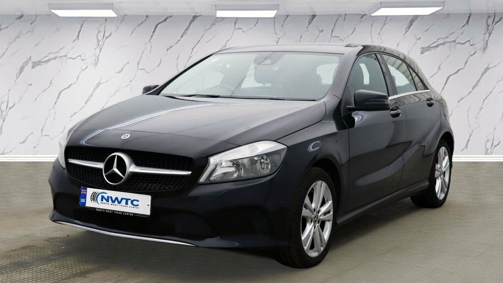 Mercedes-Benz A Class 1.5L Sport Black #2