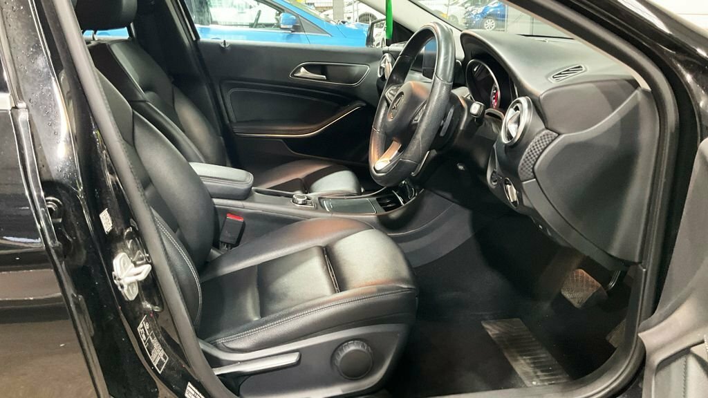 Mercedes-Benz A Class 1.6 A180 Sport 7G-dct Euro 6 Ss Blue #9