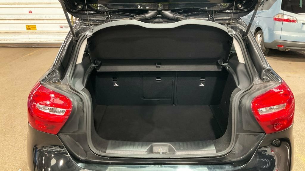 Mercedes-Benz A Class 1.6 A180 Sport 7G-dct Euro 6 Ss Blue #11