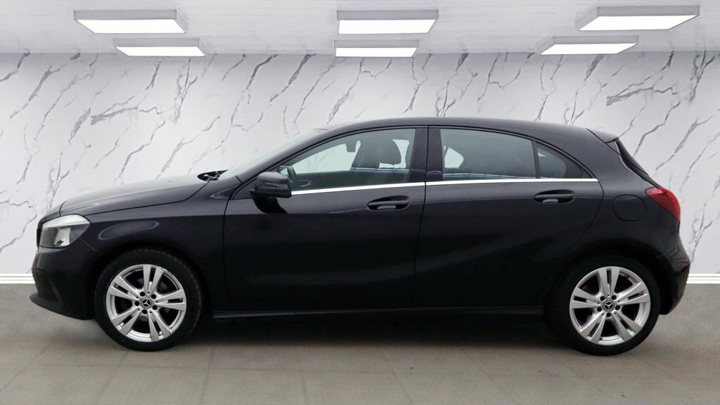 Mercedes-Benz A Class 1.5L Sport Black #6