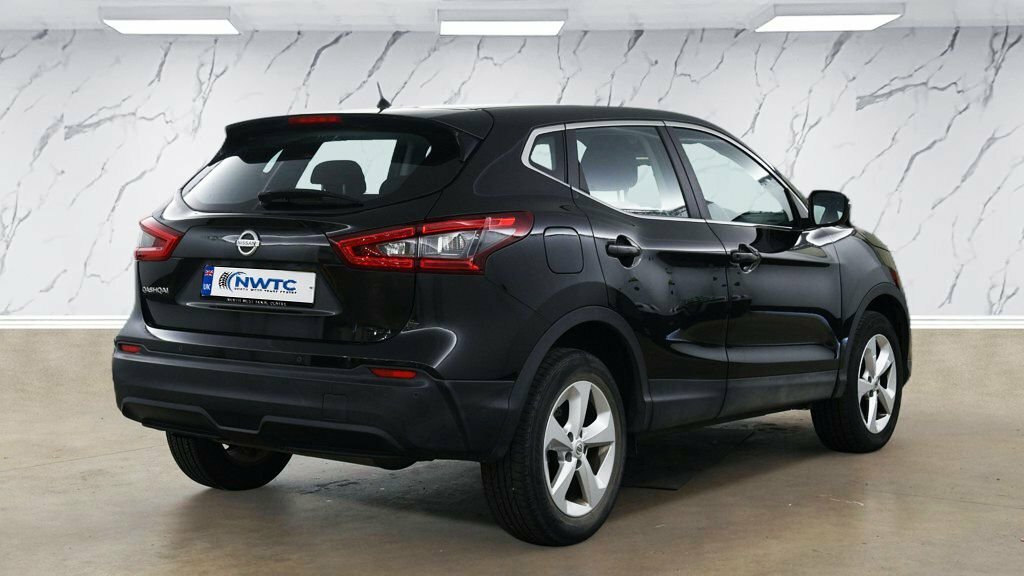 Nissan Qashqai 1.2L Acenta Black #4