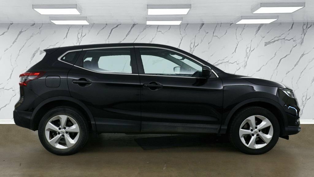 Nissan Qashqai 1.2L Acenta Black #5